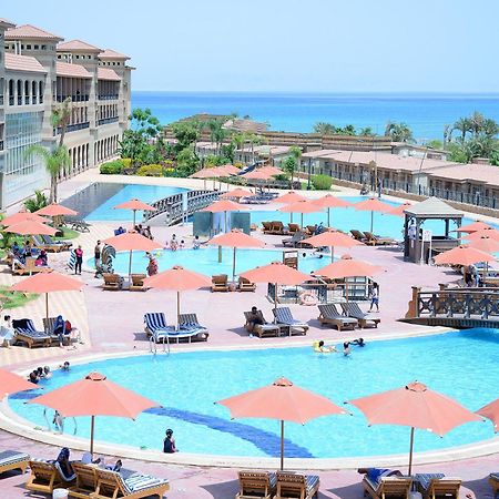 Coral Sea Beach And Aqua Park Ain Sukhna Exterior photo